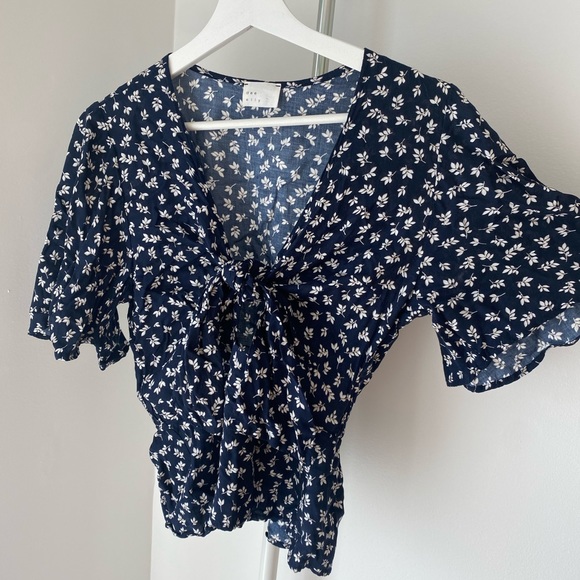 Mendocino Top - Picture 1 of 4